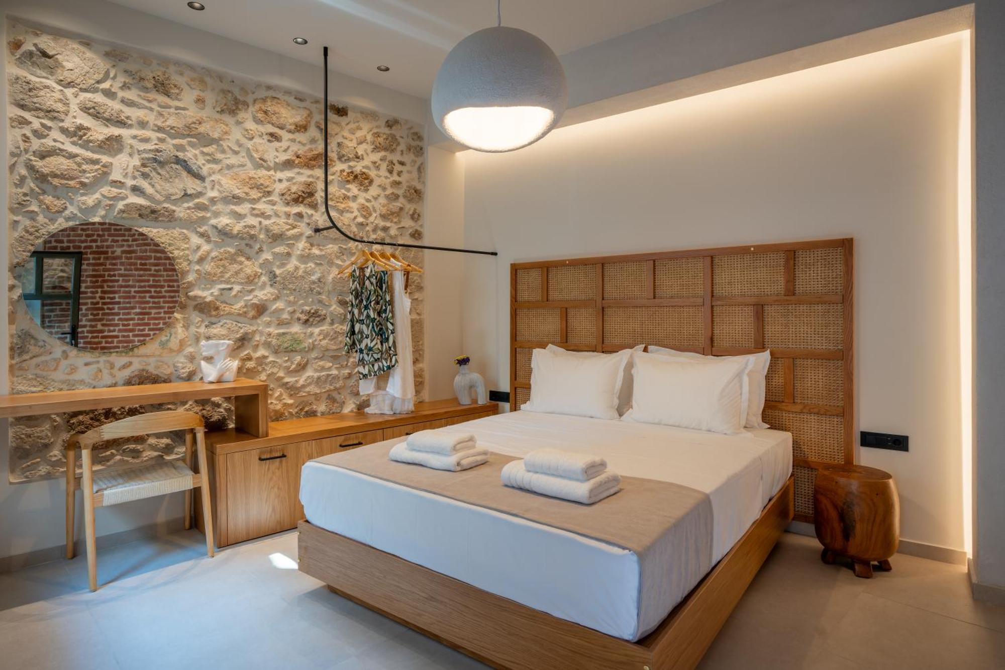 Rettimo Suites, Experience Luxury In The Heart Of Rethymno Bagian luar foto