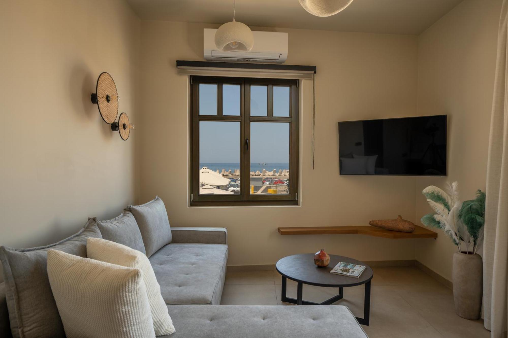 Rettimo Suites, Experience Luxury In The Heart Of Rethymno Bagian luar foto